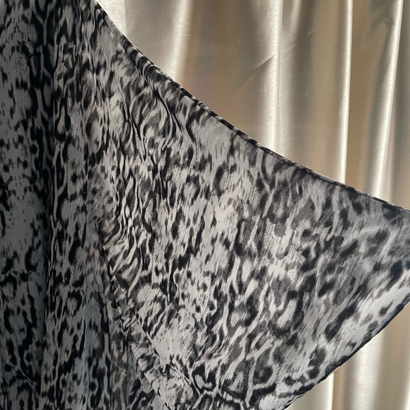 Blouse - Picture 7 of 7